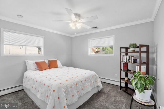 119 HARVEST RD, Levittown, PA 19056