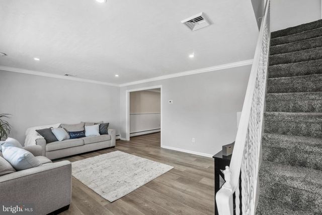 119 HARVEST RD, Levittown, PA 19056