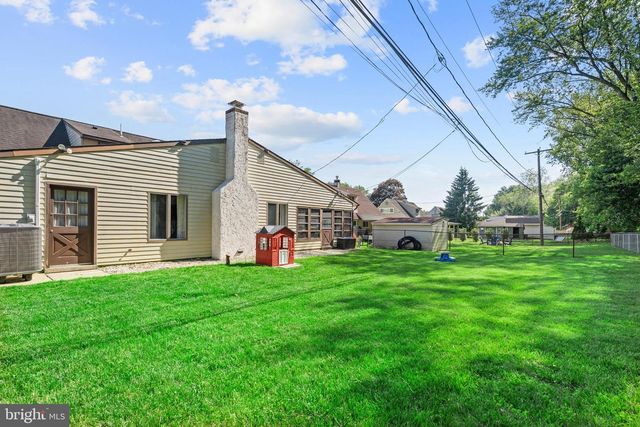119 HARVEST RD, Levittown, PA 19056
