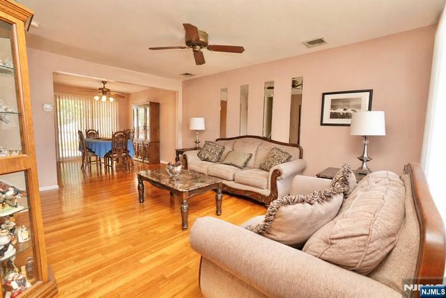 16 Morse Place, Belleville, NJ 07109