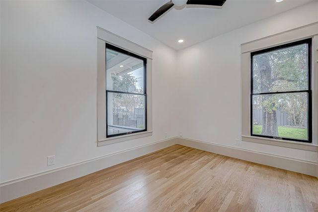 1109 Rutland Street, Houston, TX 77008