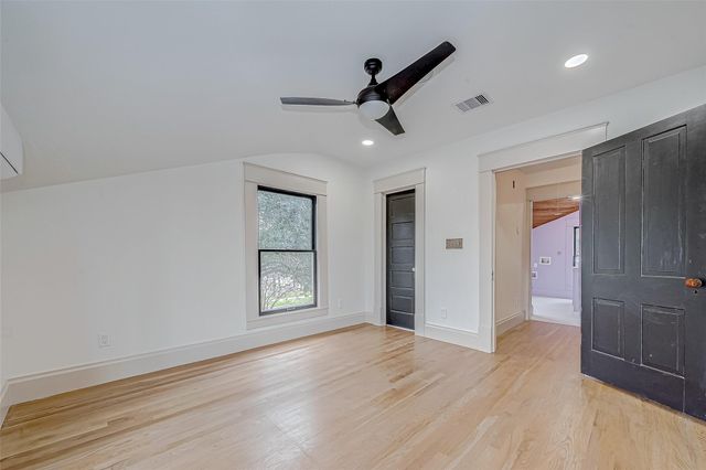 1109 Rutland Street, Houston, TX 77008