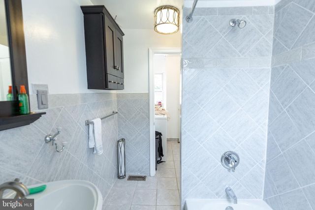 808 GAUL ST, Philadelphia, PA 19125