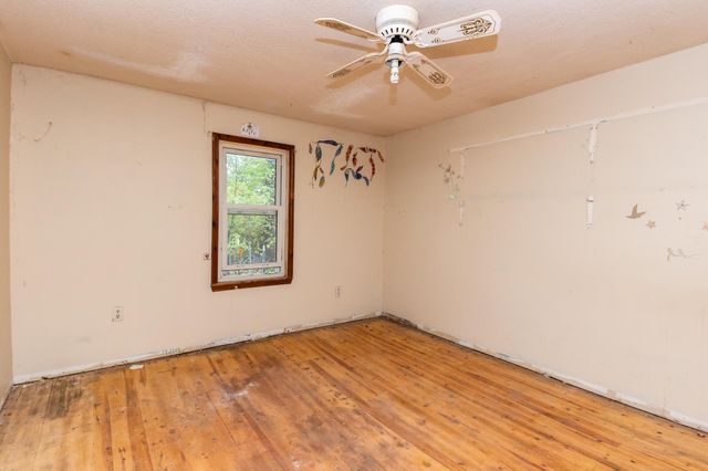 743 State Highway 32, Buffalo, MO 65622