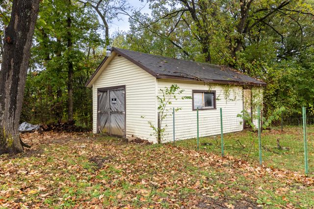 743 State Highway 32, Buffalo, MO 65622