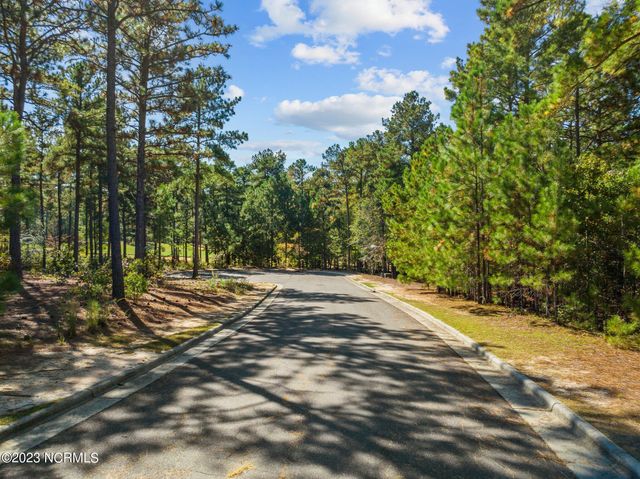 18 Kenwood Court, Pinehurst, NC 28374