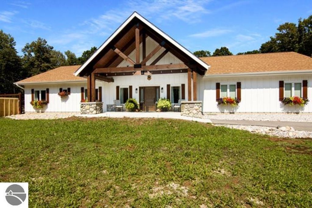 Image 1 of property listing at 8986 Alden Meadows, Alden, MI 49612