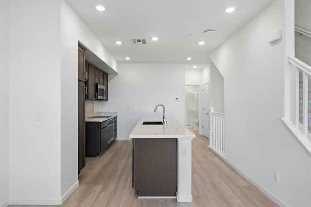 Northridge Avenue, Castro Valley, CA 94546