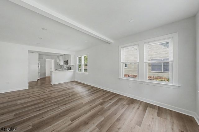85 Madison St, Newton Town, NJ 07860
