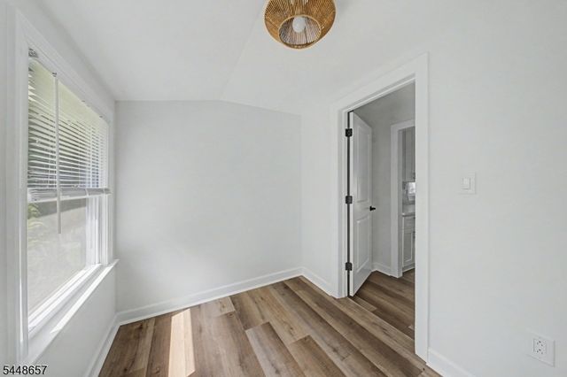 85 Madison St, Newton Town, NJ 07860