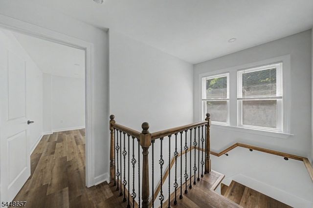 85 Madison St, Newton Town, NJ 07860