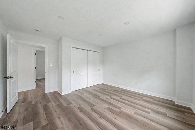 85 Madison St, Newton Town, NJ 07860