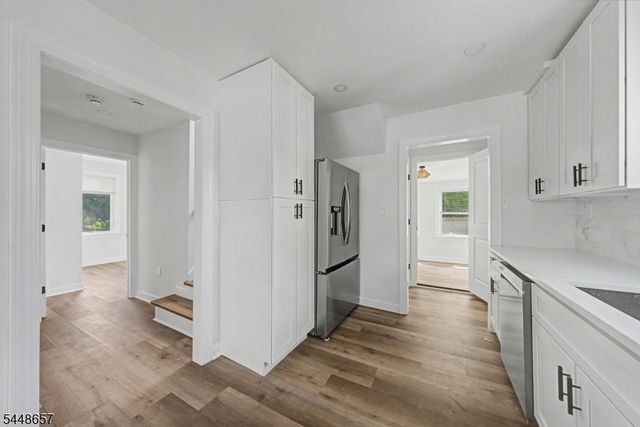85 Madison St, Newton Town, NJ 07860