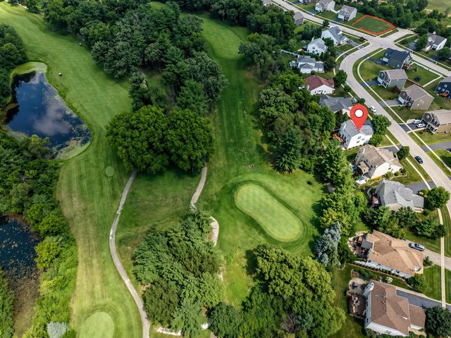 2113 Fairview Lane, Woodstock, IL 60098