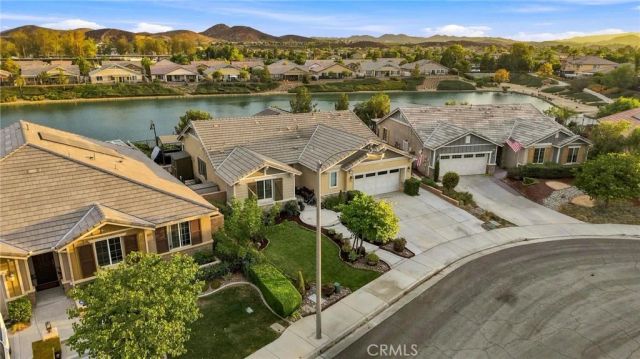 30381 Bristol Gate Lane, Menifee, CA 92584