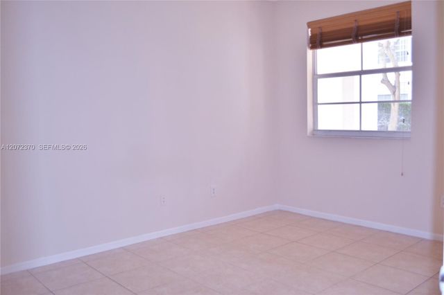 3225 NE 184th Street 10103, Aventura, FL 33160