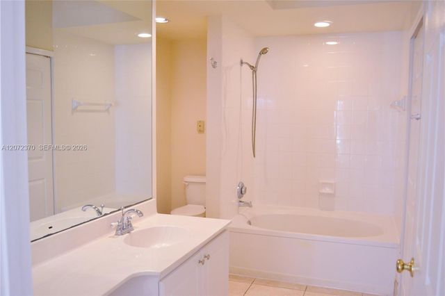 3225 NE 184th Street 10103, Aventura, FL 33160