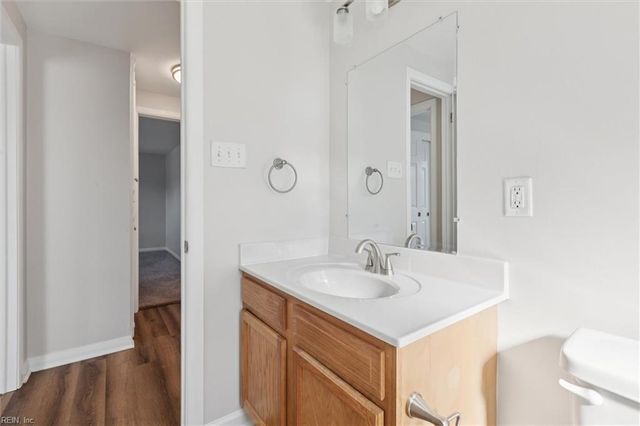 67 Ferguson LN, Newport News, VA 23601