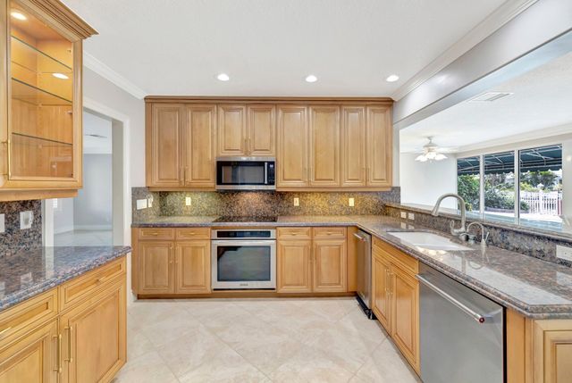 3851 NE 27th Avenue 0, Lighthouse Point, FL 33064