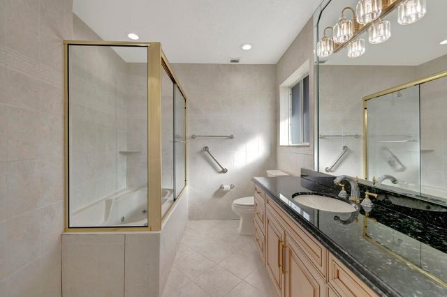 3851 NE 27th Avenue 0, Lighthouse Point, FL 33064