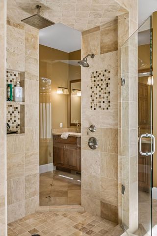 9251 Wedgewood Point, Woodbury, MN 55125
