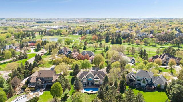9251 Wedgewood Point, Woodbury, MN 55125