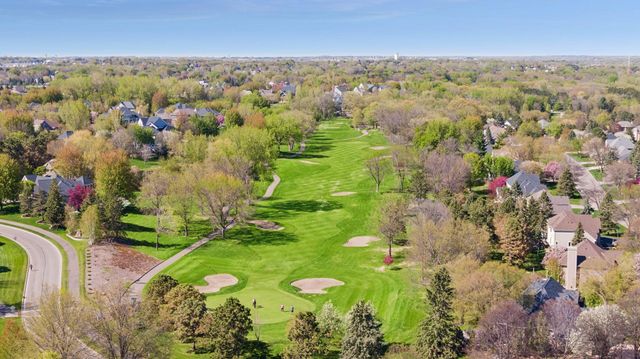 9251 Wedgewood Point, Woodbury, MN 55125
