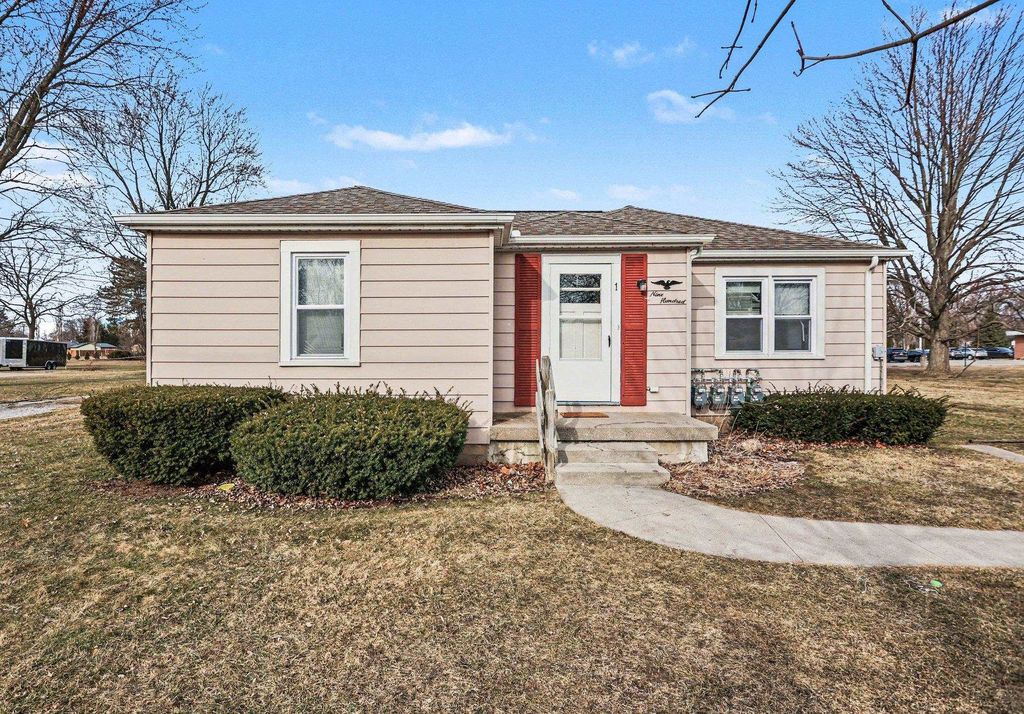 900 Mulholland Street, Bay City, MI 48708