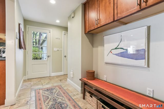 126 Hartford Turnpike, Hamden, CT 06517