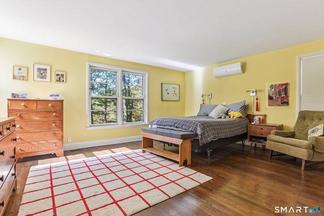 126 Hartford Turnpike, Hamden, CT 06517