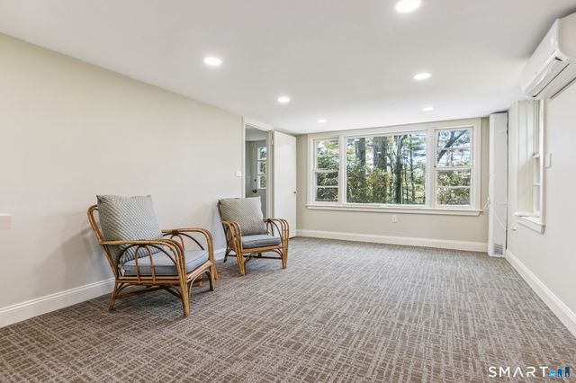 126 Hartford Turnpike, Hamden, CT 06517