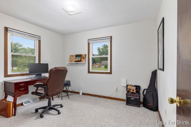 5614 Marlin Avenue, Hudsonville, MI 49426