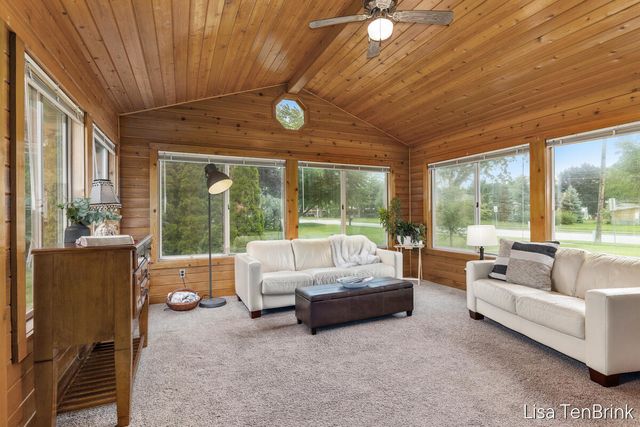 5614 Marlin Avenue, Hudsonville, MI 49426