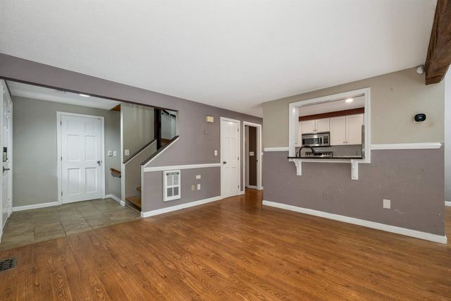 51 Stacey Circle, Windham, NH 03087