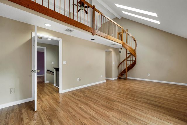 51 Stacey Circle, Windham, NH 03087