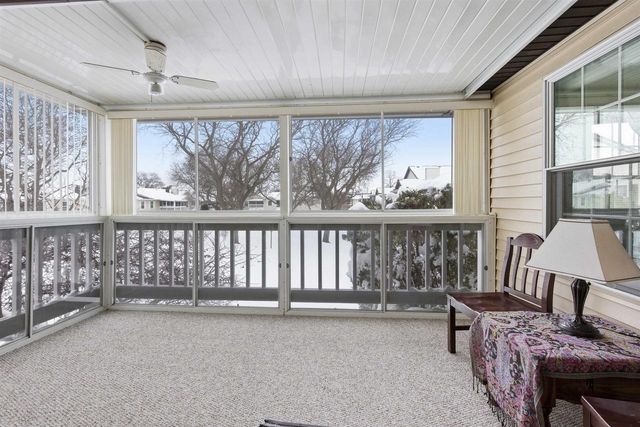 2336 WISCONSIN STREET, Oshkosh, WI 54901