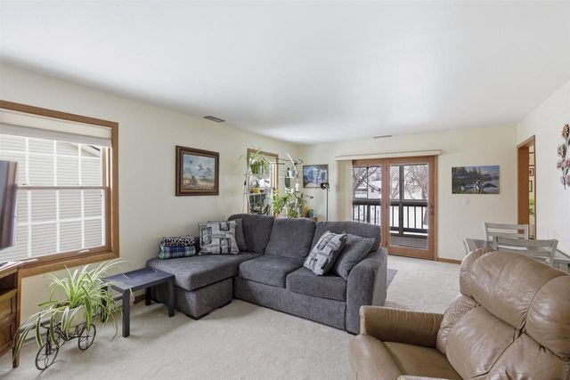 2336 WISCONSIN STREET, Oshkosh, WI 54901