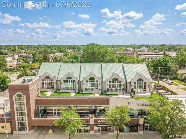 1011 S Washington Avenue, Royal Oak, MI 48067