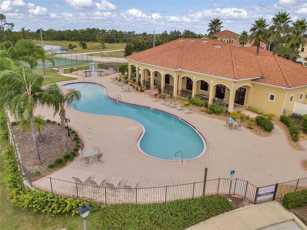 Image 26 of property listing at 1411 PACIFIC ROAD, Poinciana, FL 34759