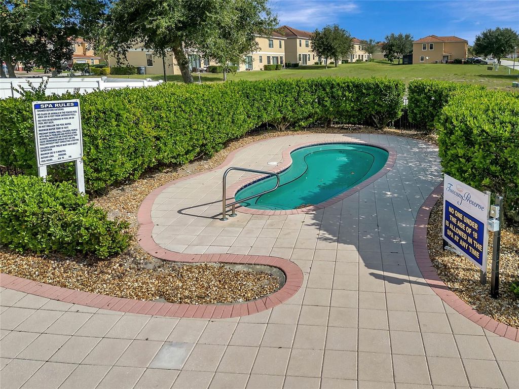 Image 27 of property listing at 1411 PACIFIC ROAD, Poinciana, FL 34759