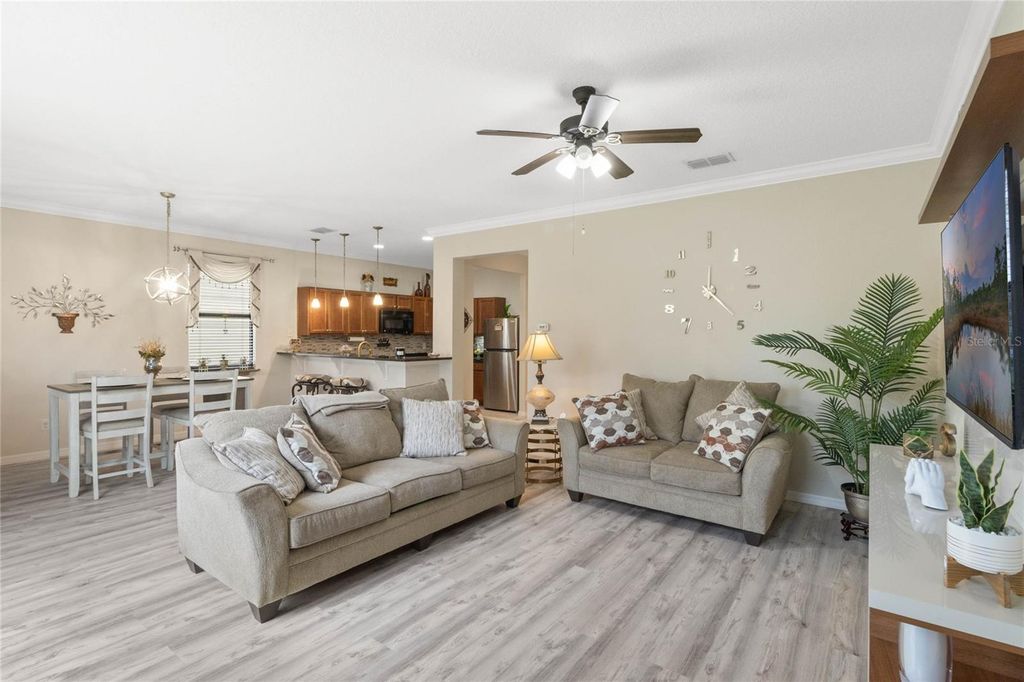 Image 5 of property listing at 1411 PACIFIC ROAD, Poinciana, FL 34759