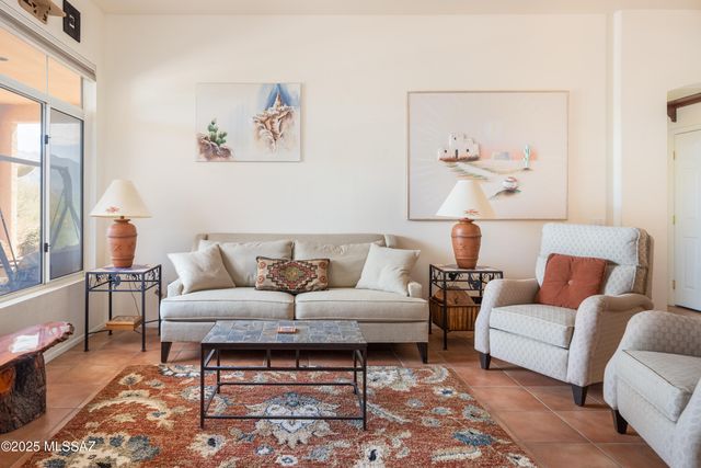 14230 N Lobelia Way, Oro Valley, AZ 85755