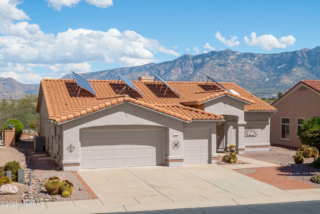 14230 N Lobelia Way, Oro Valley, AZ 85755