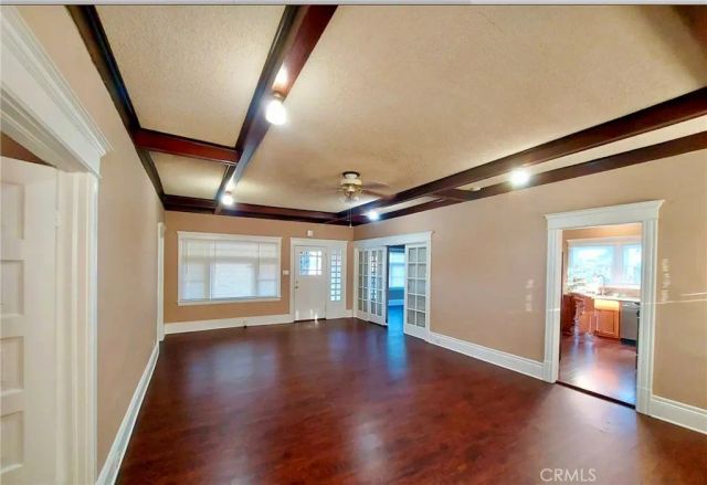 530 S Broadway, Santa Ana, CA 92701