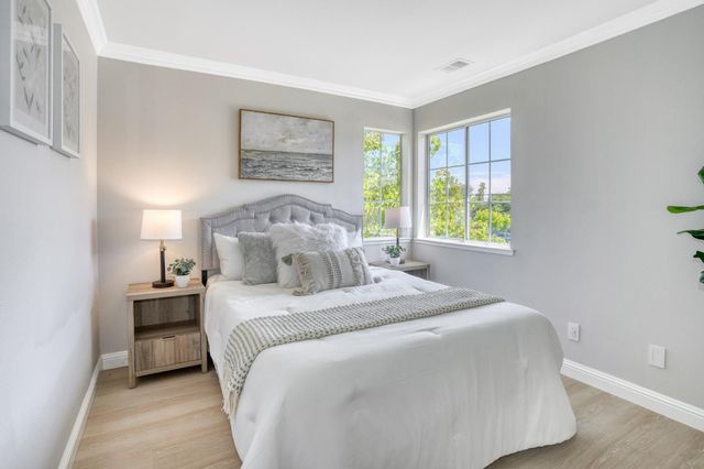 21815 Eaton Place, Cupertino, CA 95014