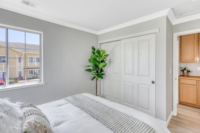 21815 Eaton Place, Cupertino, CA 95014