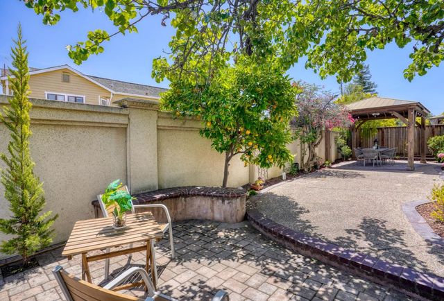 21815 Eaton Place, Cupertino, CA 95014