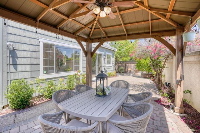 21815 Eaton Place, Cupertino, CA 95014