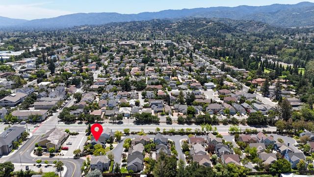 21815 Eaton Place, Cupertino, CA 95014