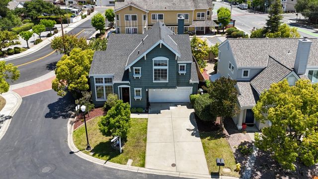 21815 Eaton Place, Cupertino, CA 95014